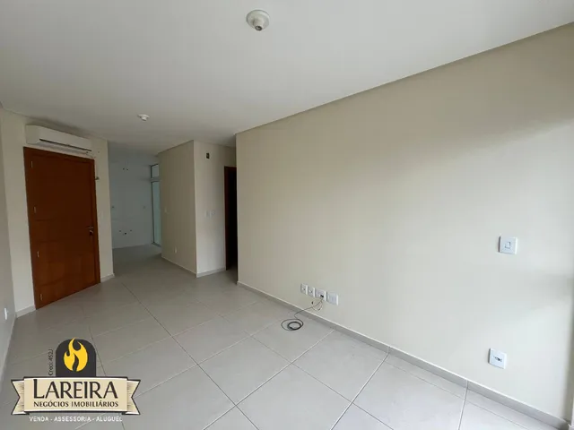 Apartamento com 2 dormitórios, foto 2