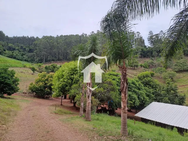 Área rural com 1 dormitório