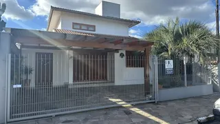 Casa com 3 dormitórios, foto 1