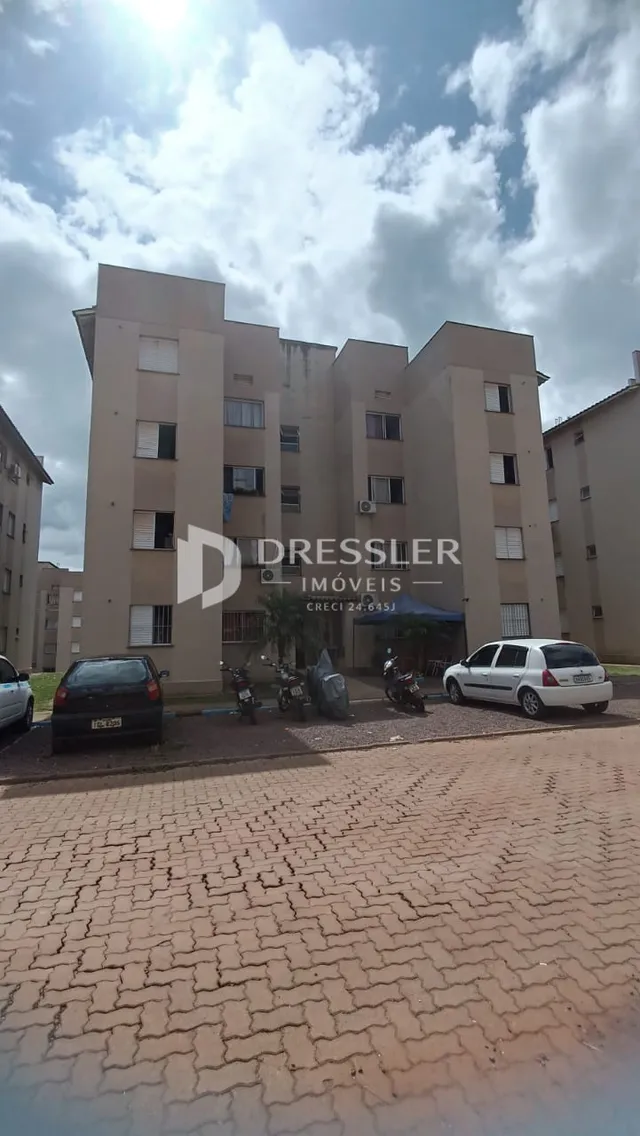 Fachada de um prédio residencial em Lajeado, Brasil.