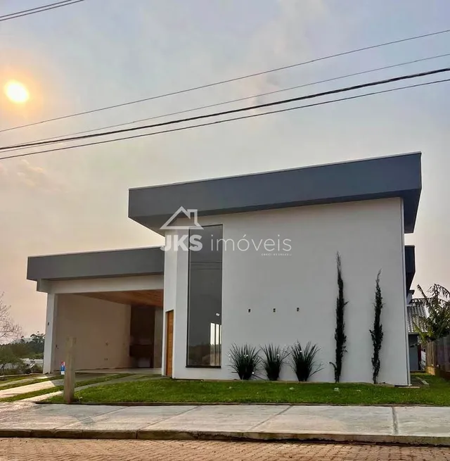 Casa com 2 dormitórios