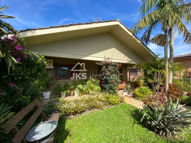 Casa com 3 dormitórios