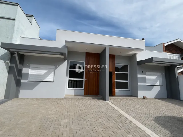 Fachada de uma casa moderna em Lajeado, Brasil.