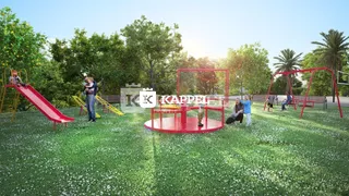 Área externa com playground e gramado verde em Lajeado.