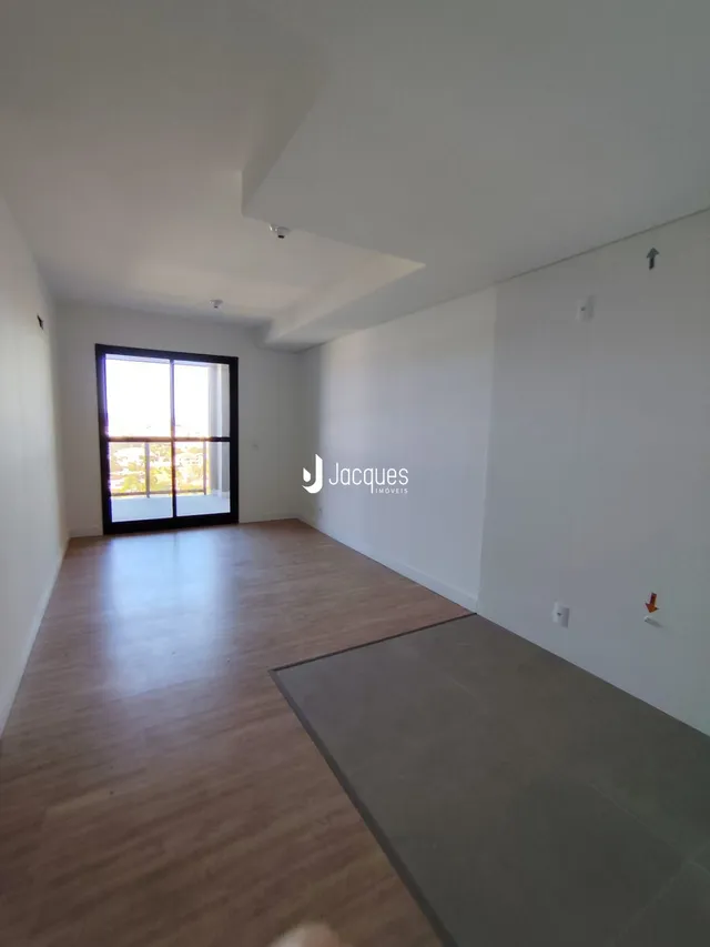 Apartamento com 2 dormitórios, foto 2