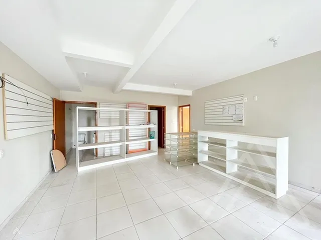 Casa com 3 dormitórios, foto 2