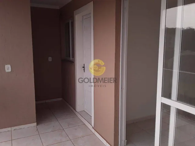 Apartamento com 2 dormitórios, foto 2