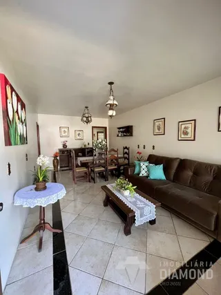 Casa com 4 dormitórios, foto 3