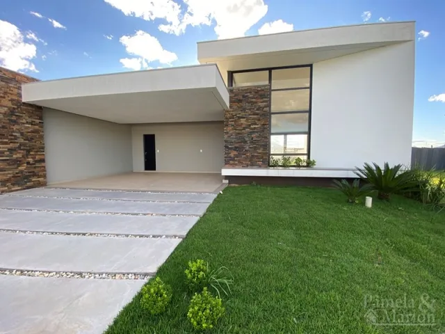 Casa com 3 dormitórios