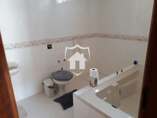 Casa com 5 dormitórios, foto 2