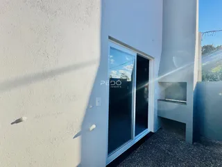 Fachada externa de um imóvel em Lajeado, Brasil.