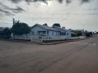 Casa com 2 dormitórios, foto 1