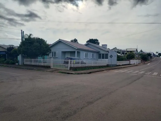 Casa com 2 dormitórios