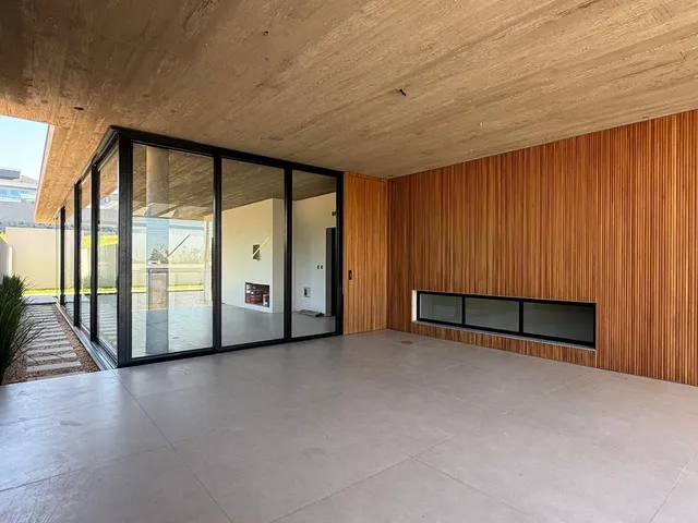 Casa com 4 dormitórios, foto 4