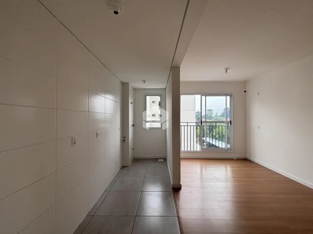 Corredor interno de uma residência em Lajeado, Brasil.