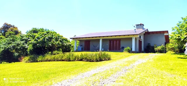 Área rural com 3 dormitórios