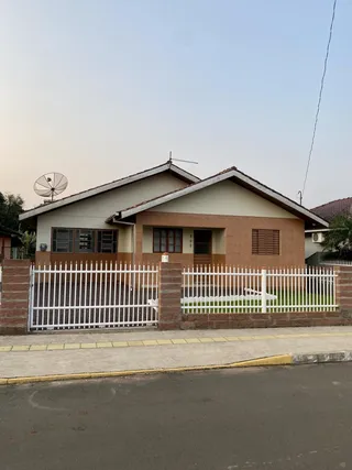 Casa com 2 dormitórios, foto 1