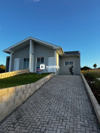 Casa geminada com 2 dormitórios, foto 1
