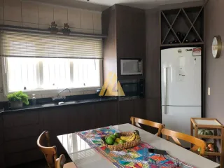 Casa com 4 dormitórios, foto 6