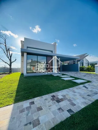 Casa com 3 dormitórios, foto 1