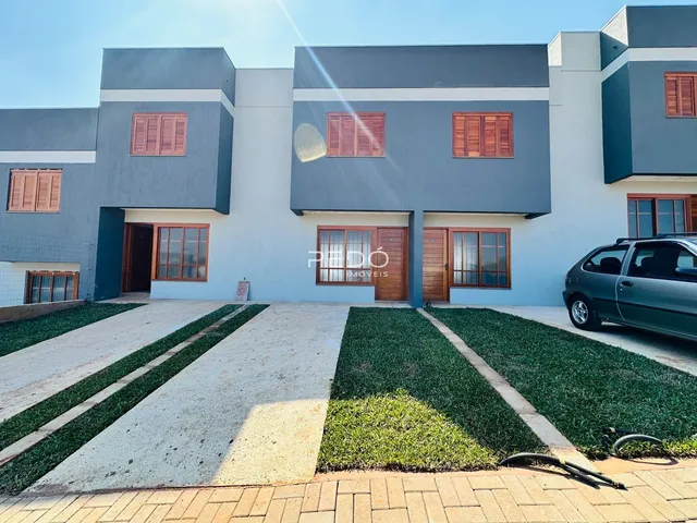 Fachada moderna de uma residência em Lajeado, Brasil.