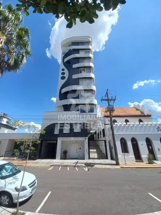 Apartamento com 3 dormitórios