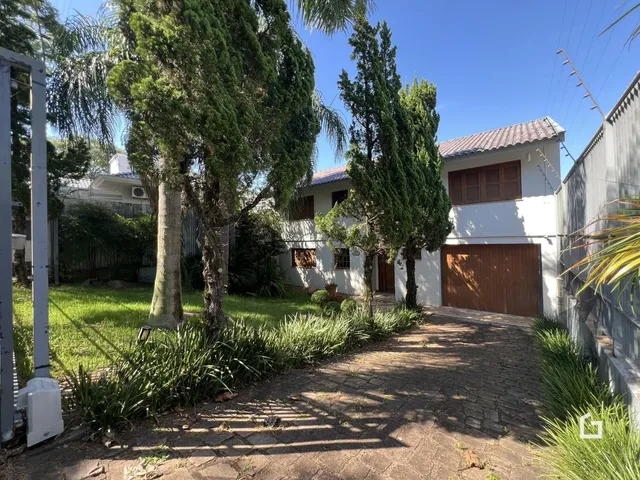 Casa com 3 dormitórios