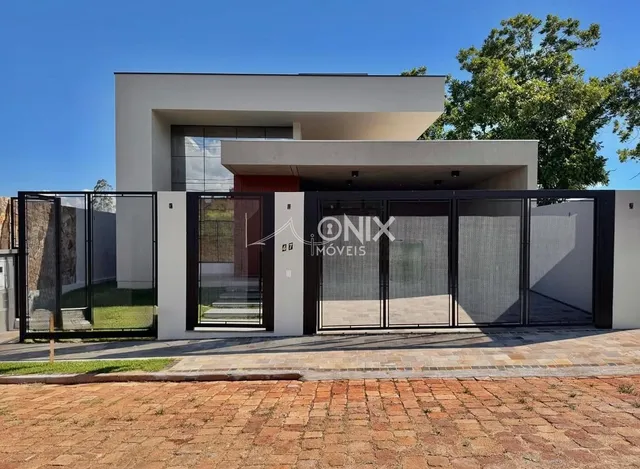 Casa com 3 dormitórios
