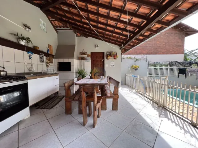 Casa com 3 dormitórios, foto 2