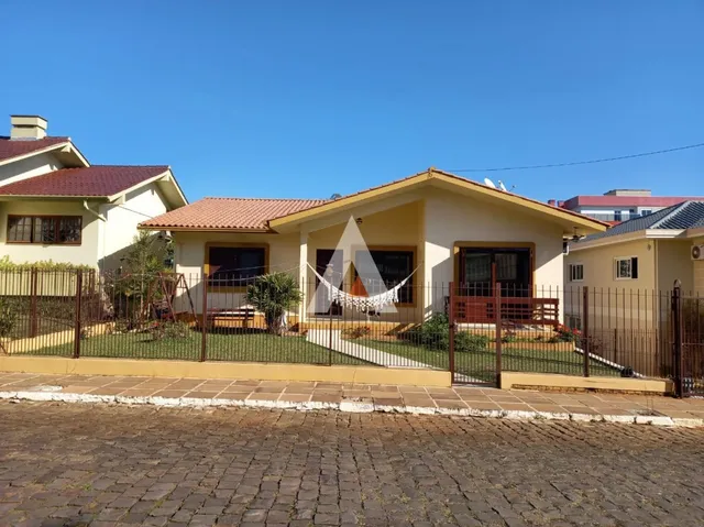 Casa com 3 dormitórios