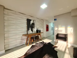 Apartamento com 3 dormitórios, foto 2