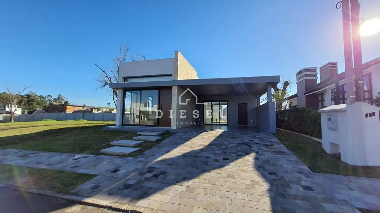Casa com 3 dormitórios, foto 1