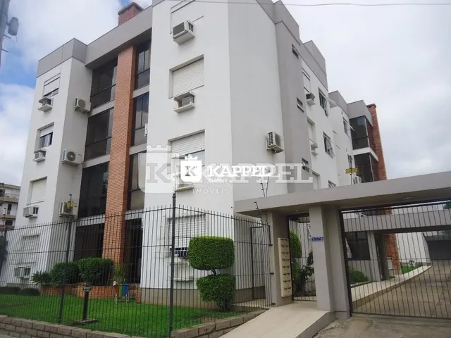 Fachada moderna de um prédio residencial em Lajeado, Brasil.