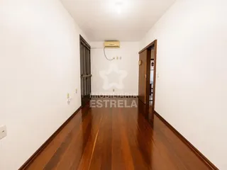 Casa com 4 dormitórios, foto 8