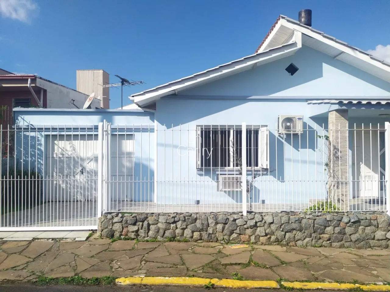 Casa com 3 dormitórios, foto 1
