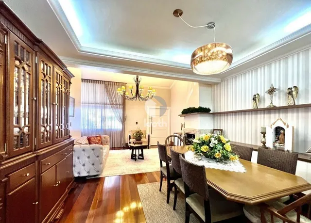 Casa com 4 dormitórios, foto 4