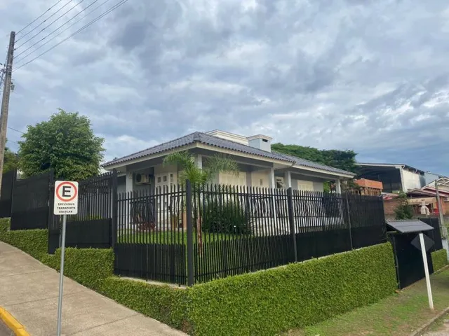 Casa com 3 dormitórios