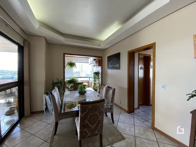 Apartamento com 3 dormitórios, foto 2