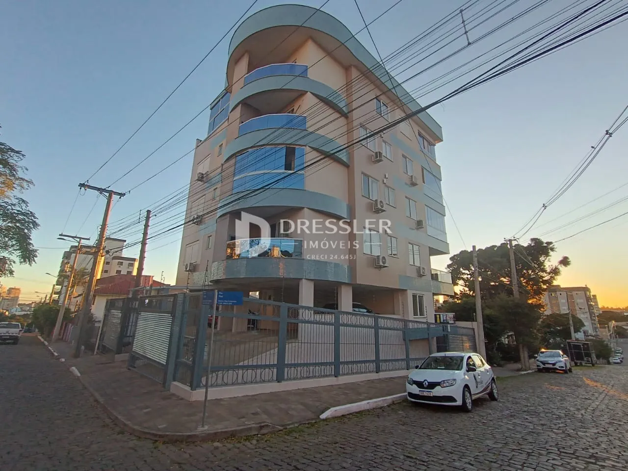 Apartamento com 2 dormitórios, foto 1