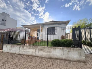 Casa com 3 dormitórios, foto 1