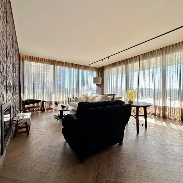 Apartamento com 3 dormitórios