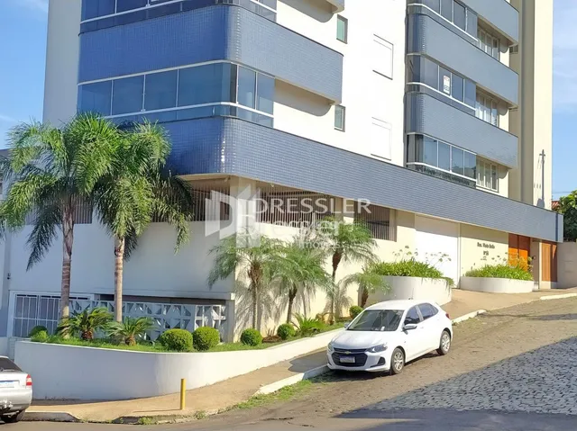 Fachada de um prédio residencial em Lajeado, Brasil.