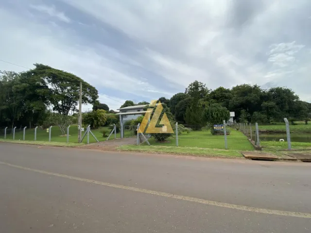 Casa com 4 dormitórios