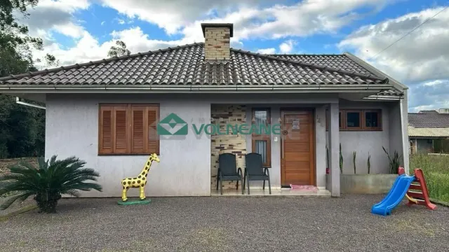 Casa com 2 dormitórios