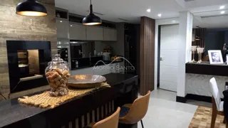 Apartamento com 4 dormitórios, foto 17