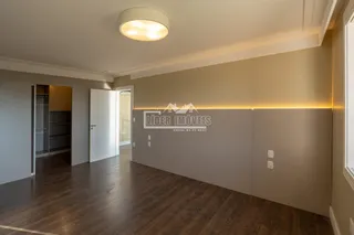 Hall de entrada interno de uma propriedade em Lajeado.