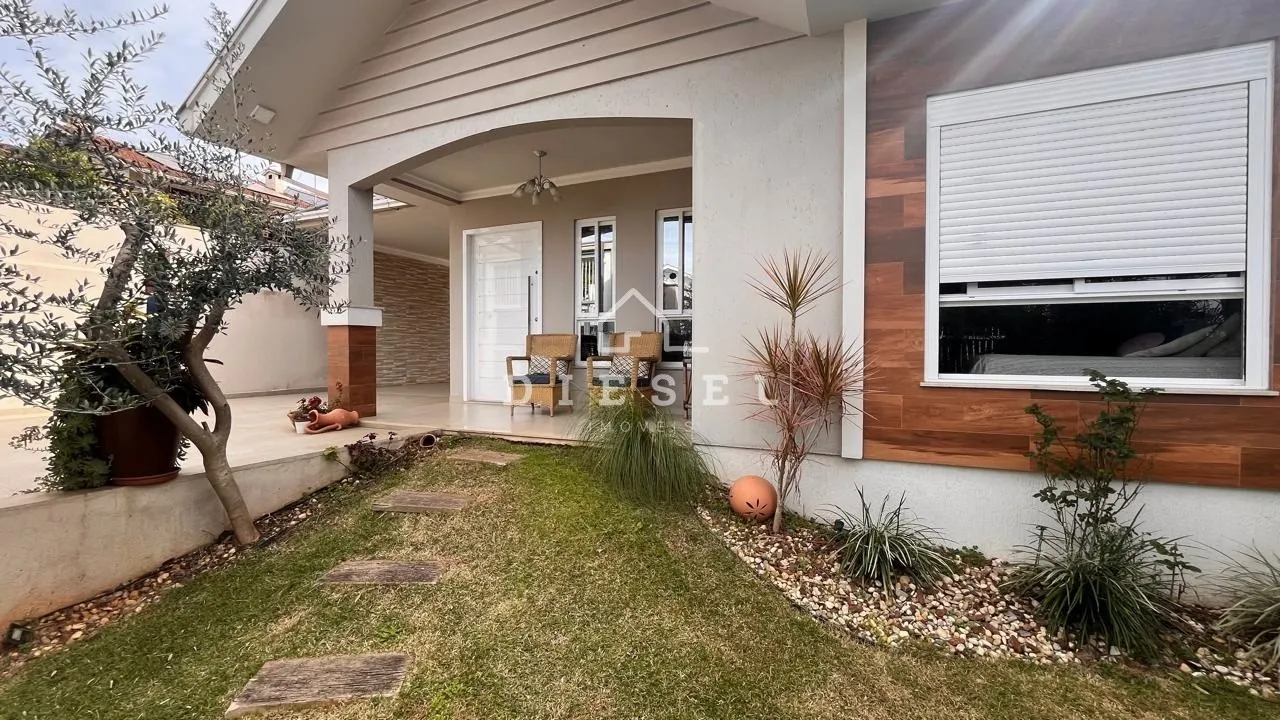 Casa com 3 dormitórios, foto 1