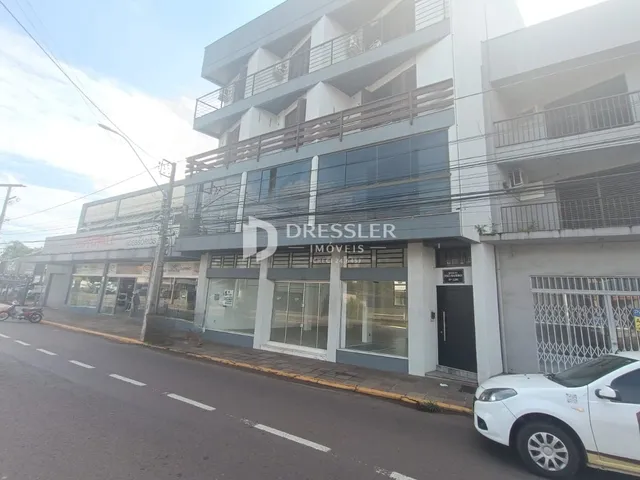Fachada de um prédio residencial na rua em Lajeado, Brasil.