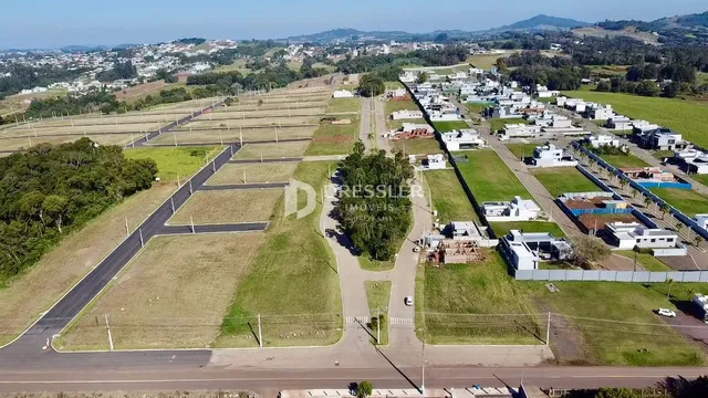 Vista aérea de um loteamento residencial em Lajeado, Brasil.