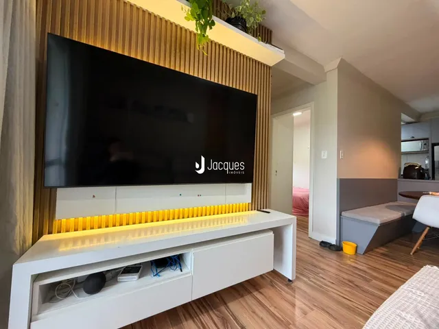 Apartamento com 2 dormitórios, foto 2